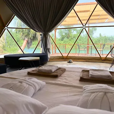 In Out Glamping * Antalya