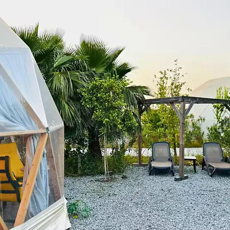 In Out Glamping Luxury tent