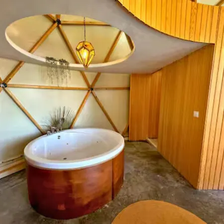 Luxury tent In Out Glamping