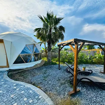 In Out Glamping *