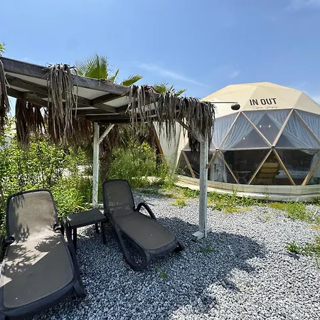 In Out Glamping Campismo de Luxo