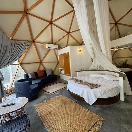 In Out Glamping Αττάλεια