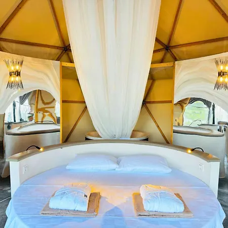 In Out Glamping Tente de luxe